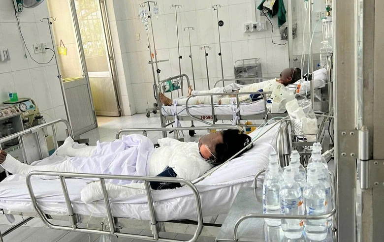 Ch&aacute;y nh&agrave; trong đ&ecirc;m ở L&acirc;m Đồng, vợ chồng bị bỏng nặng- Ảnh 1.