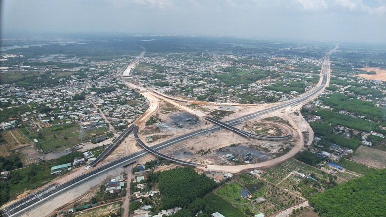 Đề xuất th&ocirc;ng xe hai đoạn cao tốc Bi&ecirc;n H&ograve;a - Vũng T&agrave;u cuối th&aacute;ng 3- Ảnh 3.