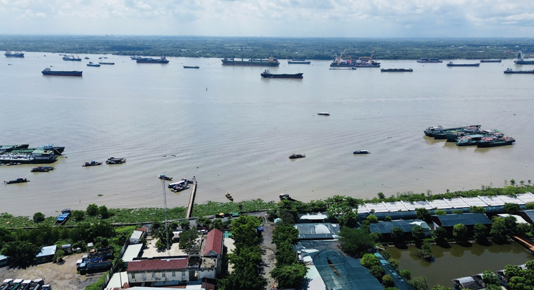 Chạy t&agrave;u thử nghiệm tr&ecirc;n s&ocirc;ng Nh&agrave; B&egrave; để đ&aacute;nh gi&aacute; an to&agrave;n cầu Ph&uacute; Mỹ 2- Ảnh 1.