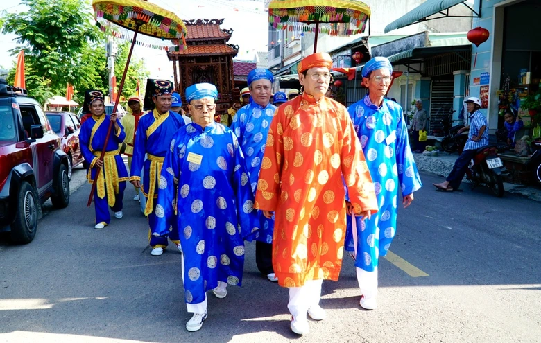 Gia Lai: Rộn ràng khai hội Chùa Bà - Cảng thị Nước Mặn- Ảnh 5. Gia Lai: Rộn ràng khai hội Chùa Bà - Cảng thị Nước Mặn- Ảnh 5.