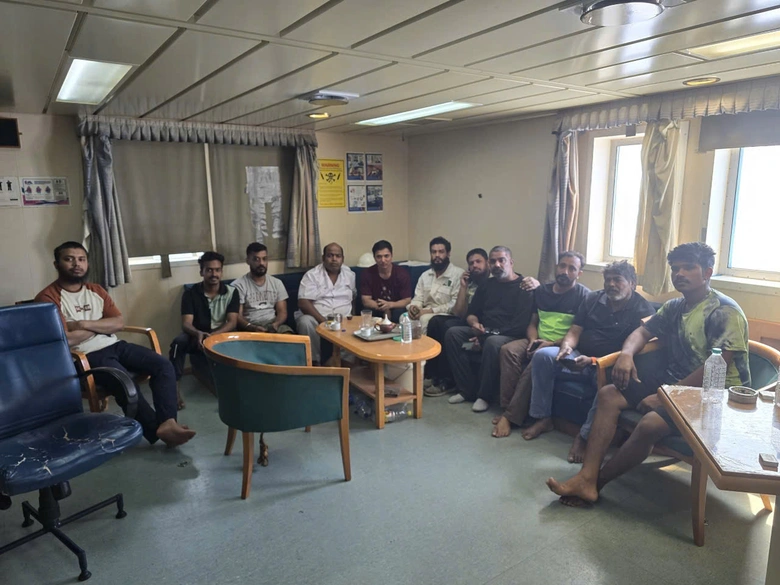 Tăng cường r&agrave; so&aacute;t t&agrave;u thuyền Việt Nam, cảnh b&aacute;o an to&agrave;n tr&ecirc;n v&ugrave;ng biển Trung Đ&ocirc;ng- Ảnh 1.