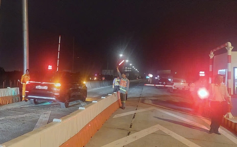 Bắt đầu thu ph&iacute; cao tốc Phan Thiết - Dầu Gi&acirc;y v&agrave; Vĩnh Hảo - Phan Thiết- Ảnh 2.