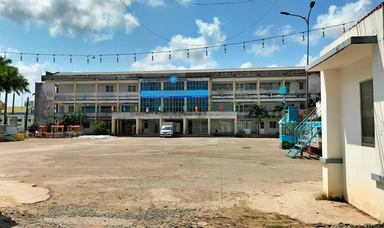 Nh&agrave; thiếu nhi ở C&agrave; Mau xuống cấp sau hơn 10 năm sử dụng- Ảnh 1.