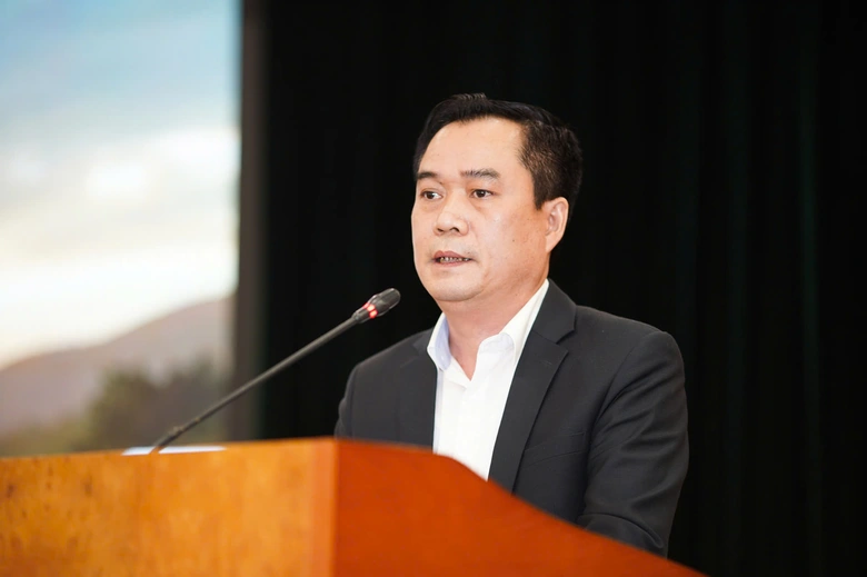 Thứ trưởng L&ecirc; Anh Tuấn: Siết ph&ograve;ng thủ thi&ecirc;n tai từ sớm, giữ vững mạch m&aacute;u giao th&ocirc;ng- Ảnh 6.