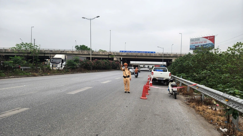 Xử l&yacute; nghi&ecirc;m xe m&aacute;y đi ngược chiều tr&ecirc;n quốc lộ 18 sau phản &aacute;nh của B&aacute;o X&acirc;y dựng- Ảnh 4.