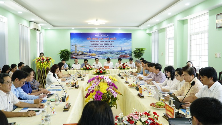 Tăng cường li&ecirc;n kết v&ugrave;ng, n&acirc;ng cao chất lượng quản l&yacute; x&acirc;y dựng dọc miền Trung - T&acirc;y Nguy&ecirc;n- Ảnh 1.