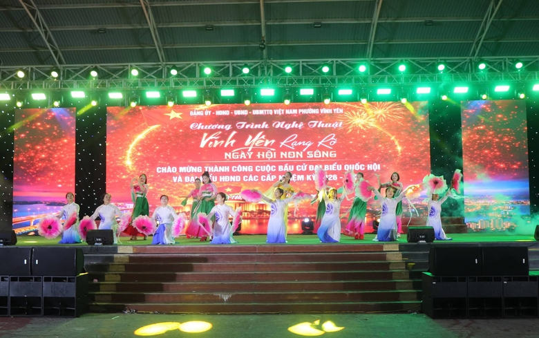 Ph&uacute; Thọ: S&ocirc;i nổi chương tr&igrave;nh nghệ thuật "Ng&agrave;y hội non s&ocirc;ng"- Ảnh 4.