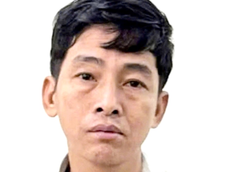 Ch&acirc;n tướng g&atilde; đ&agrave;n &ocirc;ng b&aacute;n h&agrave;ng online lừa đảo, chiếm đoạt hơn 3 tỷ đồng vừa bị bắt- Ảnh 1.