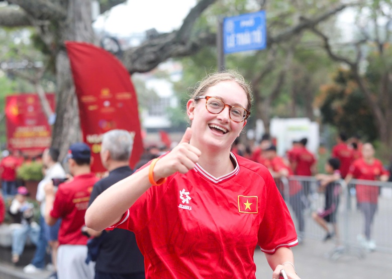 34 tỉnh, thành phố tham gia Ngày chạy Olympic "Vì sức khỏe toàn dân - Vì an ninh Tổ quốc"- Ảnh 10. 34 tỉnh, thành phố tham gia Ngày chạy Olympic "Vì sức khỏe toàn dân - Vì an ninh Tổ quốc"- Ảnh 10.