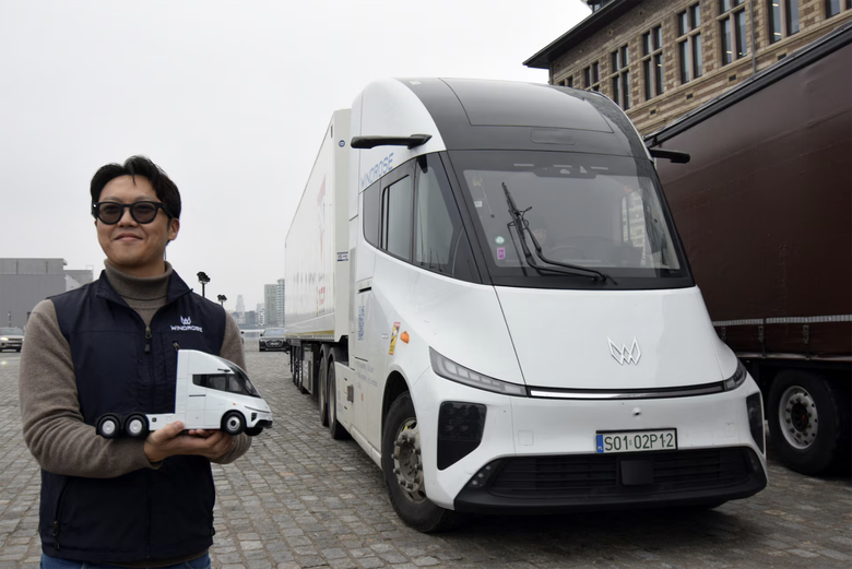 Xe tải điện Trung Quốc gi&aacute; rẻ đổ bộ ch&acirc;u &Acirc;u- Ảnh 1.