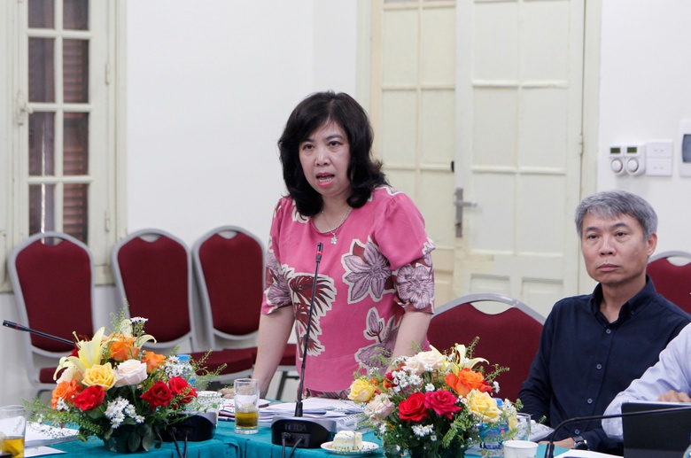 B&agrave; Trần Thu Hằng, Vụ trưởng Vụ Quy hoạch &ndash; Kiến tr&uacute;c g&oacute;p &yacute; cho Nhiệm vụ quy hoạch chung đ&ocirc; thị Kh&aacute;nh H&ograve;a đến năm 2050, tầm nh&igrave;n đến năm 2070.