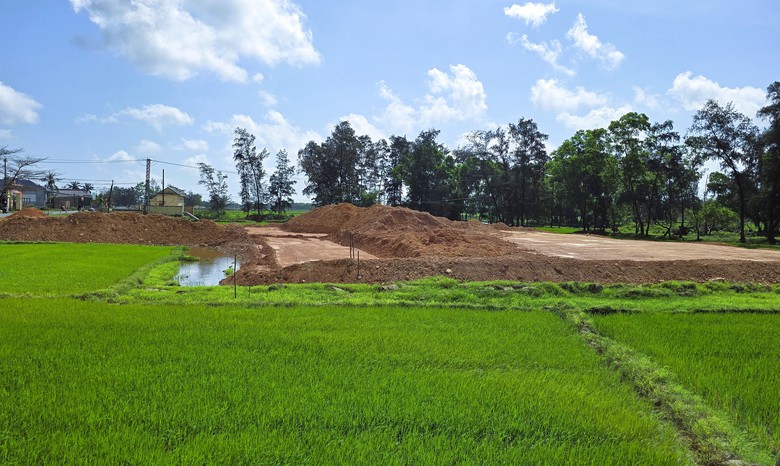 Dự &aacute;n Cảng h&agrave;ng kh&ocirc;ng Quảng Trị: B&agrave;n giao gần 20ha mặt bằng c&ograve;n lại trong th&aacute;ng 3- Ảnh 4.