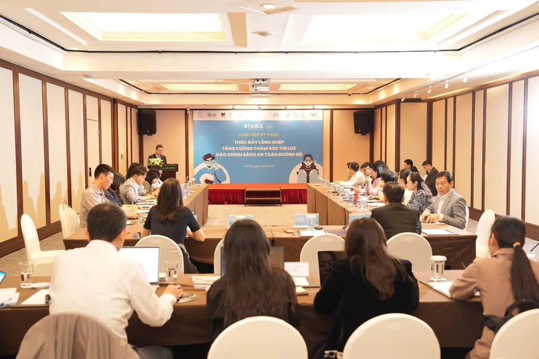 Hơn 5.000 người thương vong mỗi năm li&ecirc;n quan thị lực: Cảnh b&aacute;o kh&ocirc;ng thể phớt lờ- Ảnh 1.