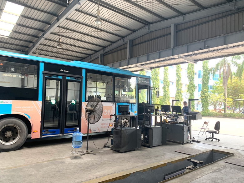 Cục Đăng kiểm: Kh&ocirc;ng bắt buộc k&yacute; cam kết kiểm định kh&iacute; thải xe diesel- Ảnh 2.