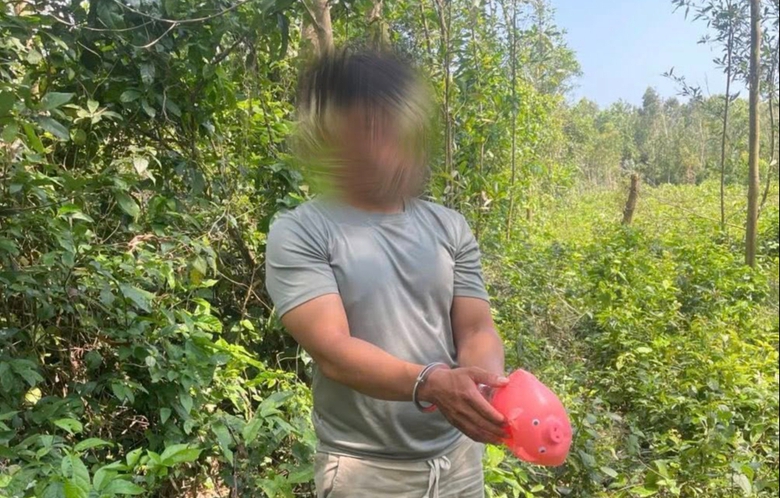 Bắt si&ecirc;u trộm 20 ng&agrave;y đột nhập loạt nh&agrave; d&acirc;n lấy h&agrave;ng trăm triệu- Ảnh 1.