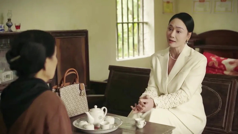 "Bước ch&acirc;n v&agrave;o đời" giữ vững ng&ocirc;i đầu rating d&ugrave; khiến kh&aacute;n giả tranh c&atilde;i- Ảnh 3.