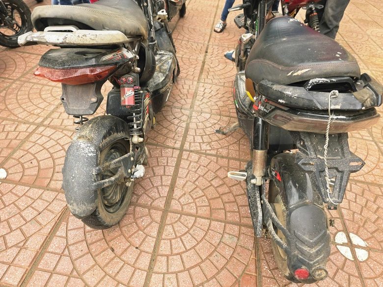 CSGT L&agrave;o Cai chủ động kế hoạch tuần tra, ngăn ngừa tai nạn từ xe điện độ chế- Ảnh 1.