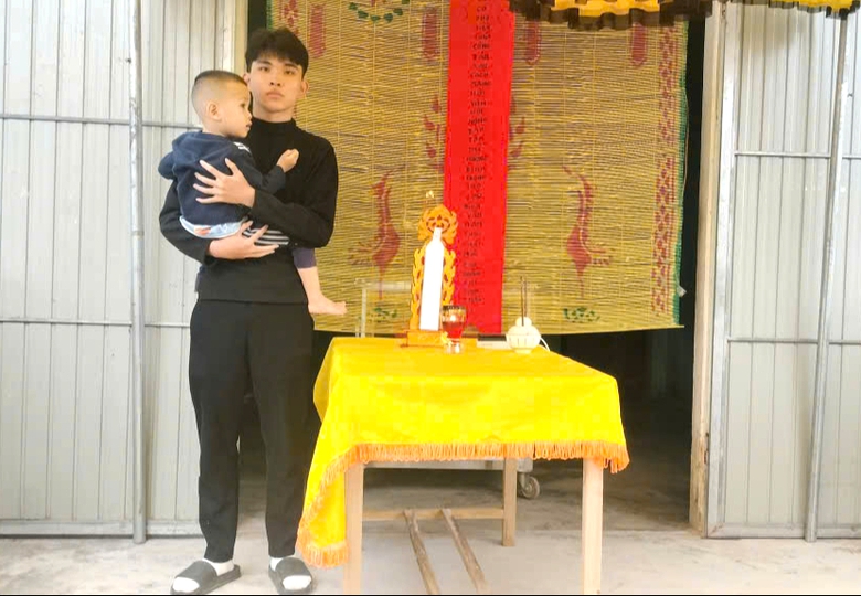 Nỗi lo dang dở giấc mơ v&agrave;o đại học của cậu học tr&ograve; mồ c&ocirc;i cha ở H&agrave; Tĩnh- Ảnh 1.