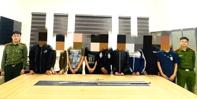 Hà Tĩnh: Ngăn chặn sớm các nhóm thanh thiếu niên tụ tập gây rối an ninh trật tự- Ảnh 1. Hà Tĩnh: Ngăn chặn sớm các nhóm thanh thiếu niên tụ tập gây rối an ninh trật tự- Ảnh 1.