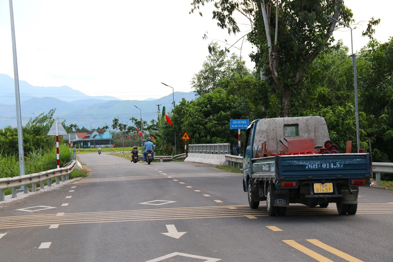 Gần 7km QL24B được nâng cấp, mở rộng như thế nào?- Ảnh 11. Gần 7km QL24B được nâng cấp, mở rộng như thế nào?- Ảnh 11.