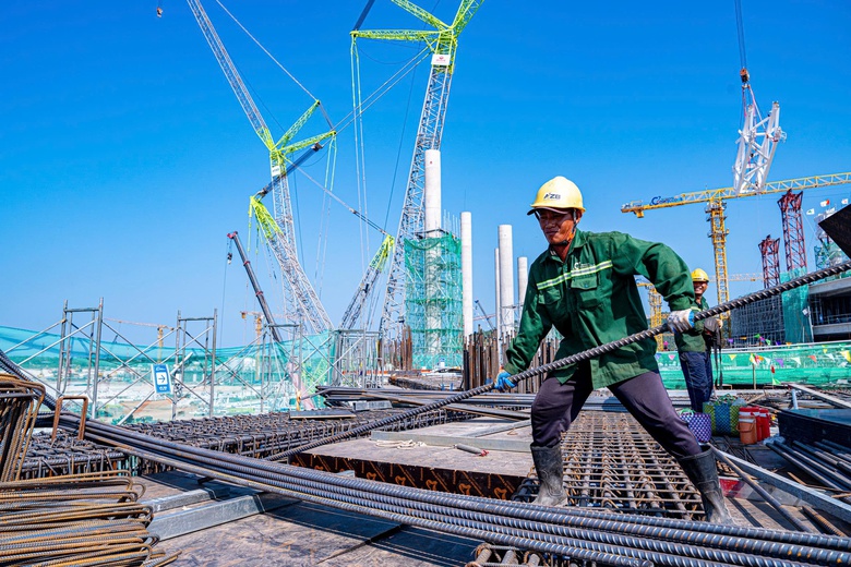 C&ocirc;ng trường dự &aacute;n mở rộng Cảng h&agrave;ng kh&ocirc;ng quốc tế Ph&uacute; Quốc- Ảnh 7.