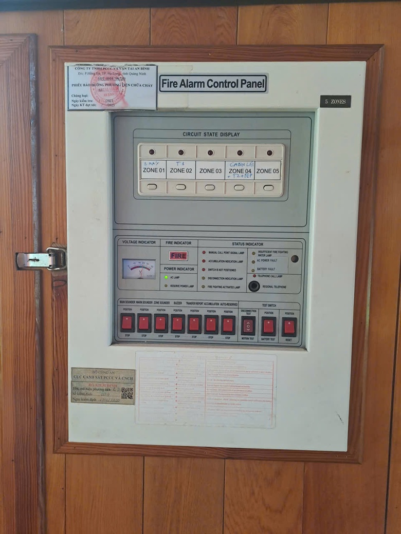 Tăng cường kiểm tra t&agrave;u du lịch tr&ecirc;n Vịnh Hạ Long trước cao điểm du lịch- Ảnh 5.