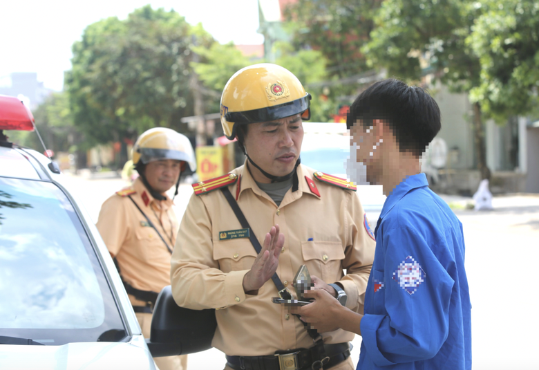 Thanh Hóa: Hơn 2.600 trường hợp vi phạm giao thông liên quan đến học sinh- Ảnh 1. Thanh Hóa: Hơn 2.600 trường hợp vi phạm giao thông liên quan đến học sinh- Ảnh 1.