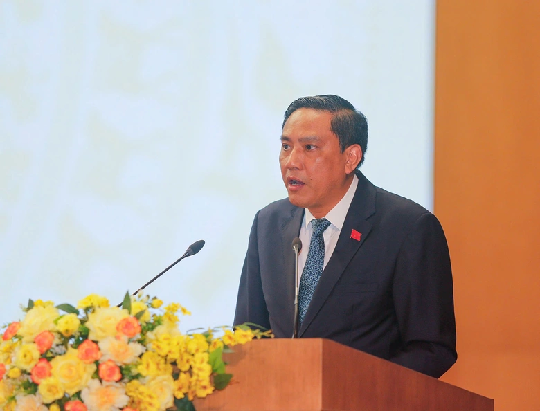 &Ocirc;ng Ho&agrave;ng Giang được bầu giữ chức Chủ tịch HĐND tỉnh L&agrave;o Cai- Ảnh 2.