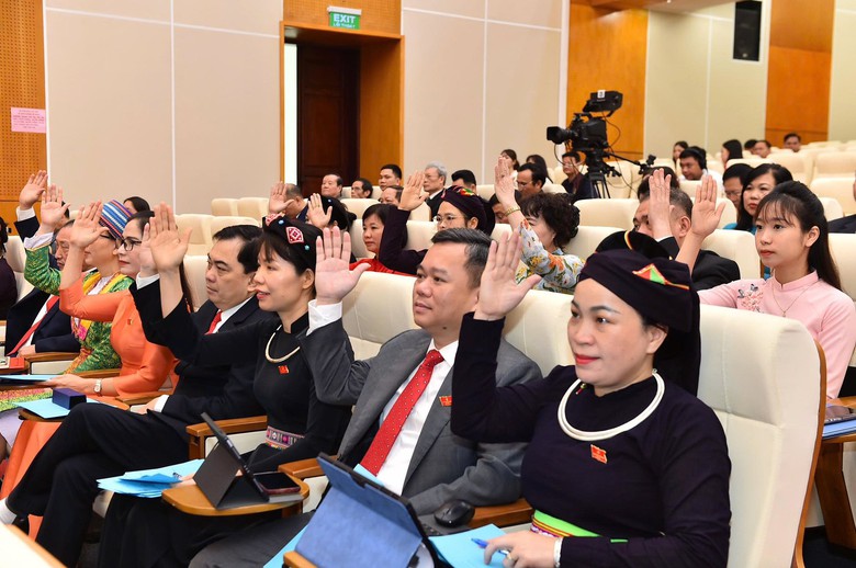 Ông Phan Huy Ngọc tái đắc cử Chủ tịch UBND tỉnh Tuyên Quang - Ảnh 1. Ông Phan Huy Ngọc tái đắc cử Chủ tịch UBND tỉnh Tuyên Quang - Ảnh 1.