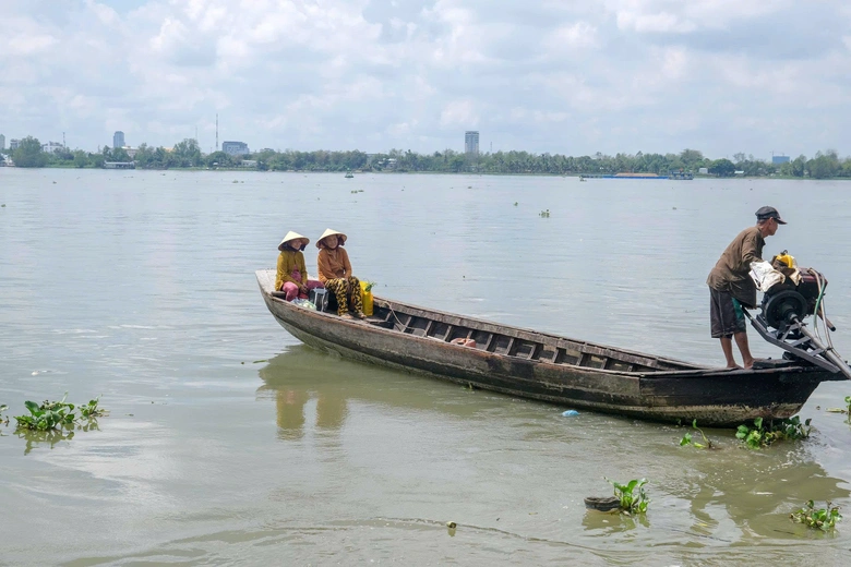 Bến ph&agrave; Cồn Khương ở Cần Thơ hiện ra sao sau 5 năm "đắp chiếu"?- Ảnh 2.