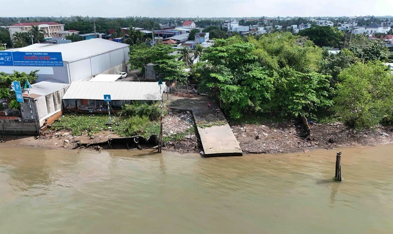 Cần Thơ: Bến phà Cồn Khương bỏ hoang, người dân mỏi mòn chờ ngày hoạt động lại- Ảnh 2. Cần Thơ: Bến phà Cồn Khương bỏ hoang, người dân mỏi mòn chờ ngày hoạt động lại- Ảnh 2.