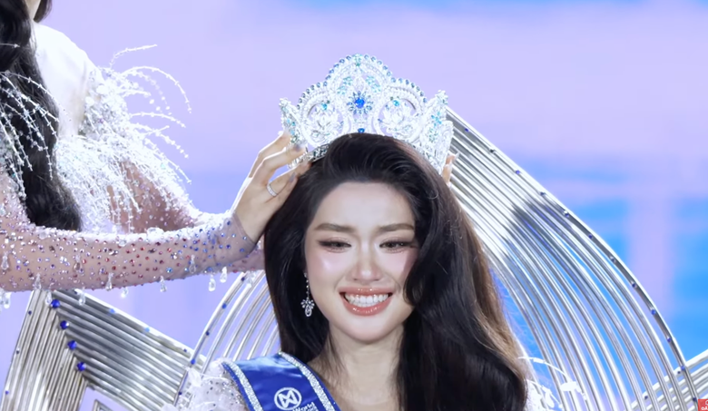 Tân Miss World Vietnam 2025 gọi tên người đẹp Phan Phương Oanh- Ảnh 2. Tân Miss World Vietnam 2025 gọi tên người đẹp Phan Phương Oanh- Ảnh 2.