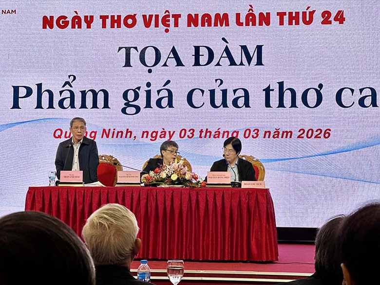 &Ocirc;ng Nguyễn Quang Thiều: C&aacute;c thế hệ nh&agrave; thơ g&oacute;p phần tạo n&ecirc;n cốt c&aacute;ch, tư thế của d&acirc;n tộc- Ảnh 6.