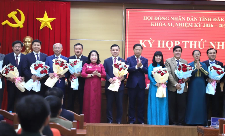 &Ocirc;ng Đỗ Hữu Huy được bầu l&agrave;m Chủ tịch UBND tỉnh Đắk Lắk- Ảnh 1.