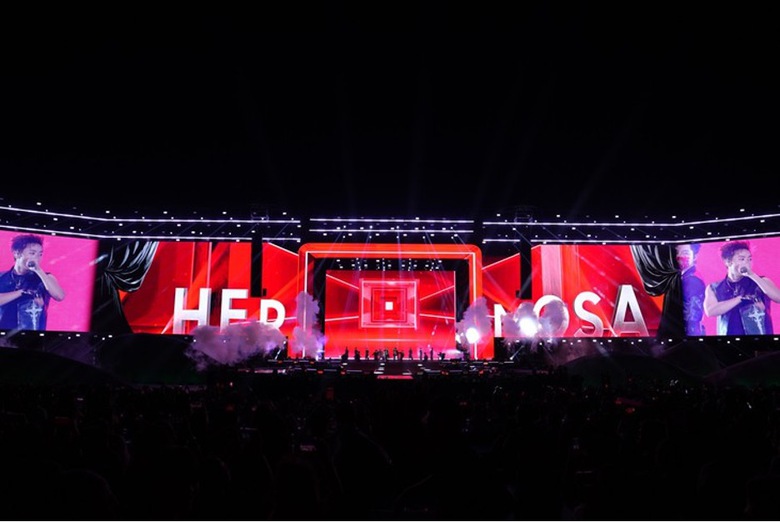 D&agrave;n sao "Vũ trụ Say hi" tại Mega Concert mở m&agrave;n ấn tượng Năm Du lịch quốc gia Gia Lai 2026- Ảnh 9.