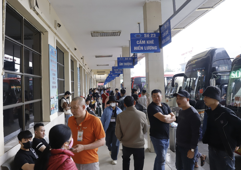 Bộ Xây dựng lập đoàn kiểm tra giá cước vận tải đường bộ tại nhiều địa phương- Ảnh 1. Bộ Xây dựng lập đoàn kiểm tra giá cước vận tải đường bộ tại nhiều địa phương- Ảnh 1.