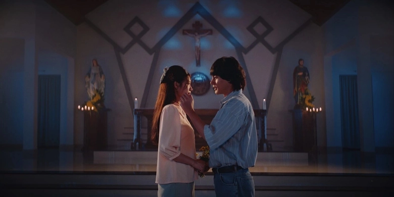 "Hẹn em ng&agrave;y nhật thực": Phim t&igrave;nh y&ecirc;u buồn thống trị doanh thu ph&ograve;ng v&eacute; Việt- Ảnh 3.