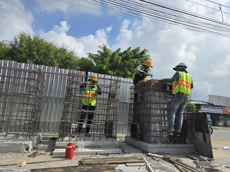 Cần Thơ siết gi&aacute; vật liệu x&acirc;y dựng, chặn đầu cơ thao t&uacute;ng thị trường- Ảnh 1.