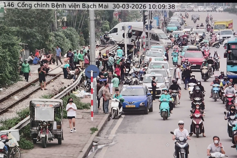 H&agrave; Nội: Camera AI hoạt động 24/24h, CSGT xử l&yacute; h&agrave;ng ngh&igrave;n vi phạm giao th&ocirc;ng- Ảnh 5.