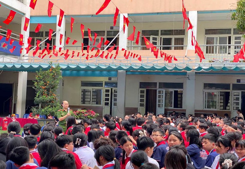 H&agrave; Nội tăng cường tuy&ecirc;n truyền ph&ograve;ng ch&aacute;y chữa ch&aacute;y trong trường học- Ảnh 10.