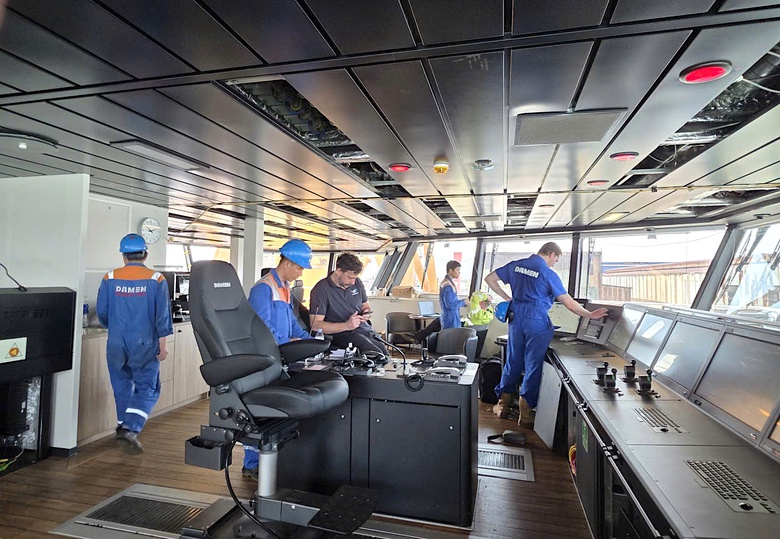 Bên trong “khách sạn nổi” phục vụ điện gió ngoài khơi- Ảnh 7. Bên trong “khách sạn nổi” phục vụ điện gió ngoài khơi- Ảnh 7.