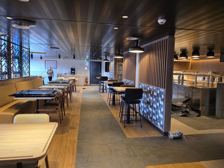 Bên trong “khách sạn nổi” phục vụ điện gió ngoài khơi- Ảnh 9. Bên trong “khách sạn nổi” phục vụ điện gió ngoài khơi- Ảnh 9.