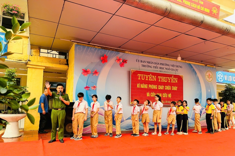 H&agrave; Nội tăng cường tuy&ecirc;n truyền ph&ograve;ng ch&aacute;y chữa ch&aacute;y trong trường học- Ảnh 1.