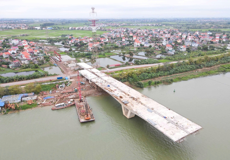 Cầu hơn 2.000 tỷ đồng ở Bắc Ninh tăng tốc thi c&ocirc;ng về đ&iacute;ch- Ảnh 10.