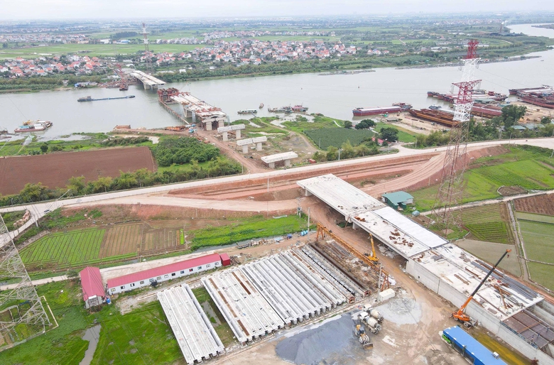 Cầu hơn 2.000 tỷ đồng ở Bắc Ninh tăng tốc thi c&ocirc;ng về đ&iacute;ch- Ảnh 22.