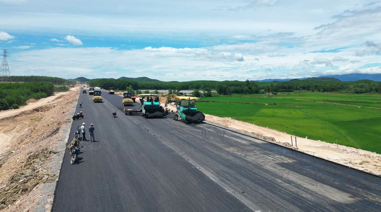 Giải ngân đầu tư công 2 tháng đầu năm đạt 55.739 tỷ đồng- Ảnh 1. Giải ngân đầu tư công 2 tháng đầu năm đạt 55.739 tỷ đồng- Ảnh 1.