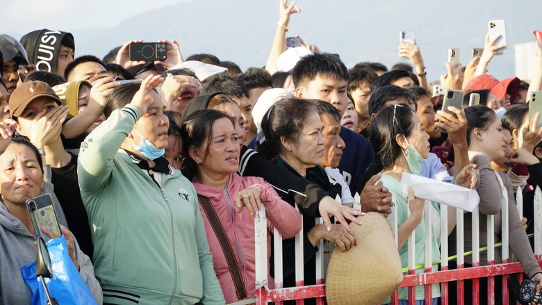Hơn 10.000 thanh ni&ecirc;n ở Gia Lai, Kh&aacute;nh H&ograve;a, Ph&uacute; Thọ l&ecirc;n đường nhập ngũ- Ảnh 10.