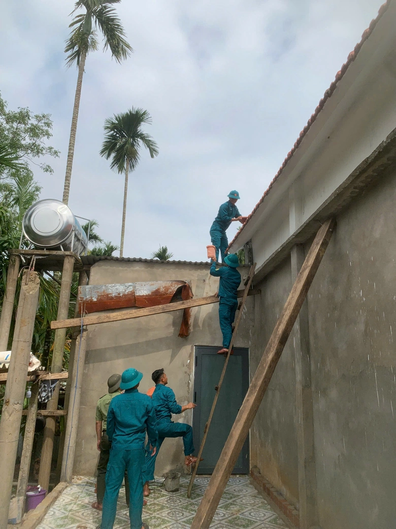 Quảng Ng&atilde;i ban h&agrave;nh phương &aacute;n ứng ph&oacute; thi&ecirc;n tai trong thời gian chuẩn bị v&agrave; bầu cử- Ảnh 3.