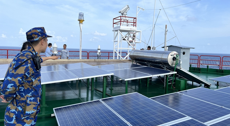 Giữ s&aacute;ng &ldquo;mắt biển&rdquo; nơi đầu s&oacute;ng- Ảnh 3.