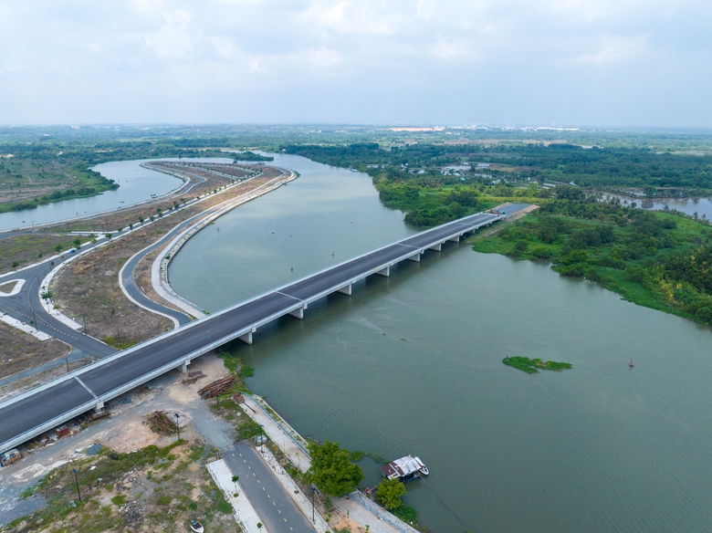 Chủ tịch Quốc hội Trần Thanh Mẫn dự lễ khởi động GPMB hương lộ 2 nối QL51 về cao tốc- Ảnh 4. Chủ tịch Quốc hội Trần Thanh Mẫn dự lễ khởi động GPMB hương lộ 2 nối QL51 về cao tốc- Ảnh 4.